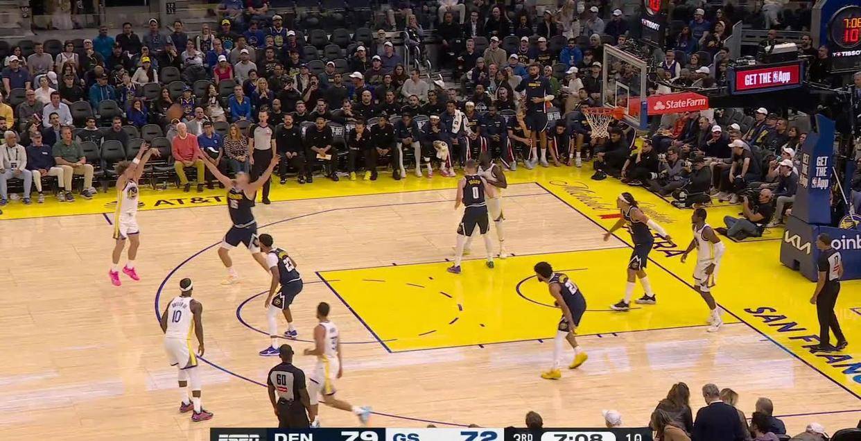 爱游戏APP服务-加时末段突围战来临；芝加哥公牛围绕NBA季后赛再遭质疑；压力陡增；阵容厚度经受考验的简单介绍