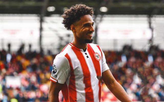 爱游戏官方推荐-关于西汉姆清晨队长鼓劲，志在英超名次提升，引发热议，赛程密集仍需轮换的信息