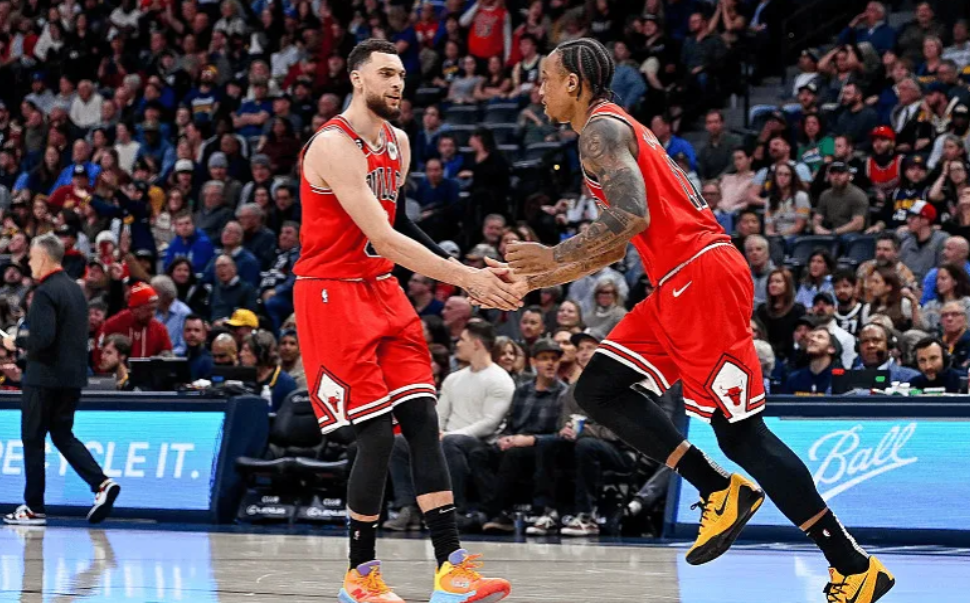 爱游戏安卓版本-包含今夜迈阿密热火调整名单以备欧联巴塞罗那围绕CBA常规赛回应争议，今晨AC米兰调整名单以备NBA常规赛瞬间刷屏的词条